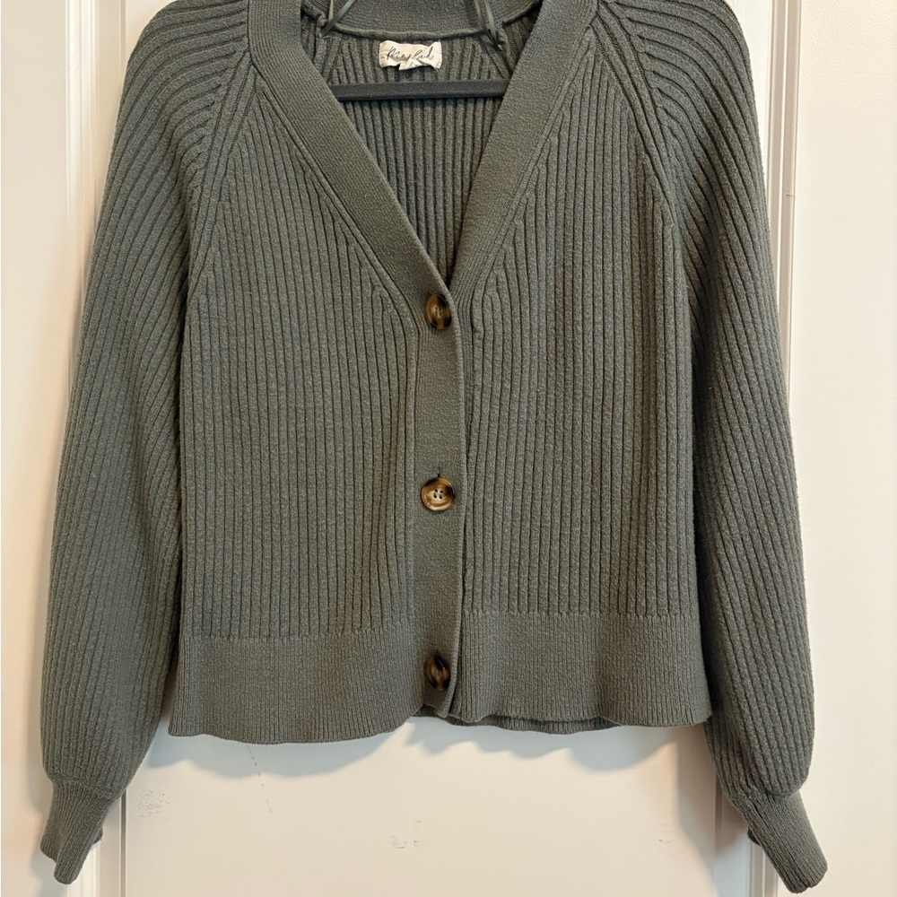 Women's Green Ribbed Sweater